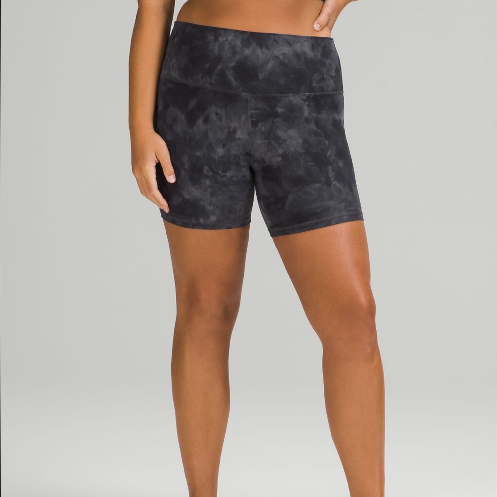 Lululemon High Rise Wunder Under Shorts 6”